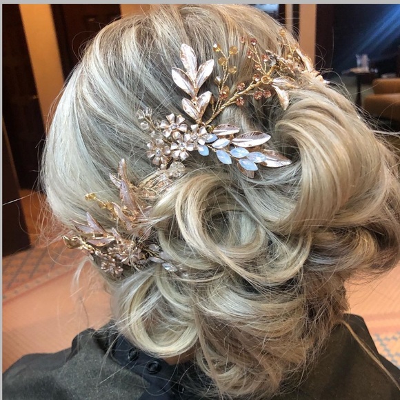 Bridal Hair Piece - Picture 5 of 9